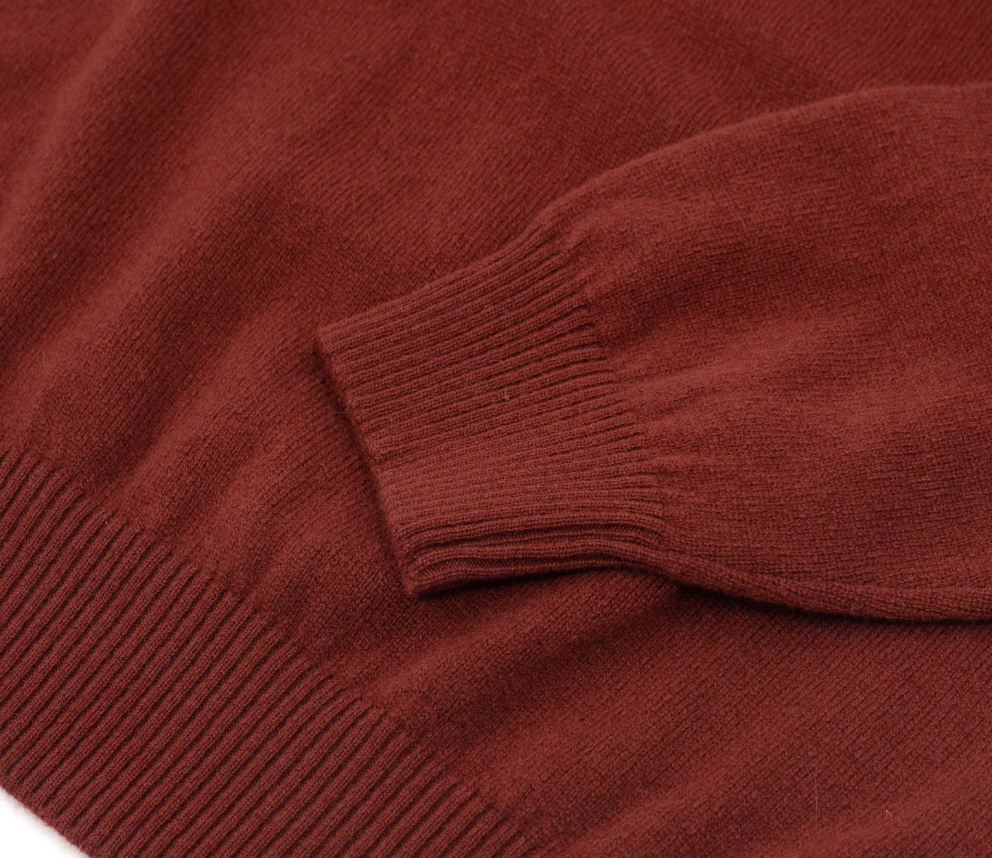 Cashmere Geelong Roll Neck Jumper in Russet