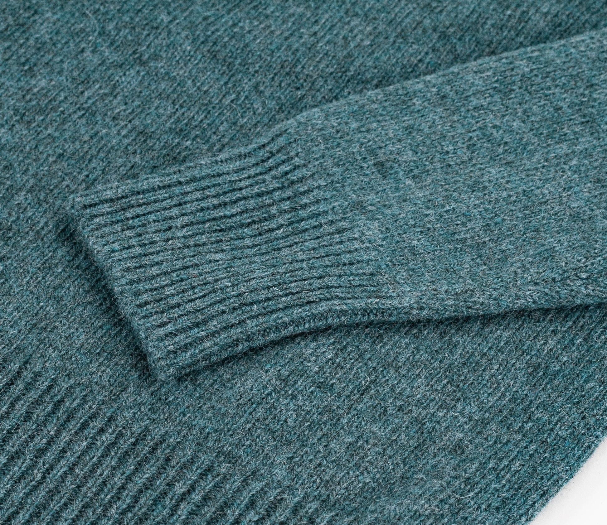 Classic Shetland Crew Neck Jumper in Mariner – Genuine Scottish Knits