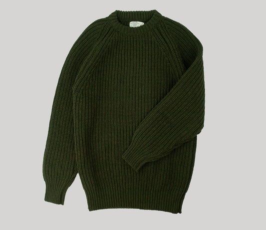 Chunky Wool Fisherman Crew Neck Jumper in Forest Green