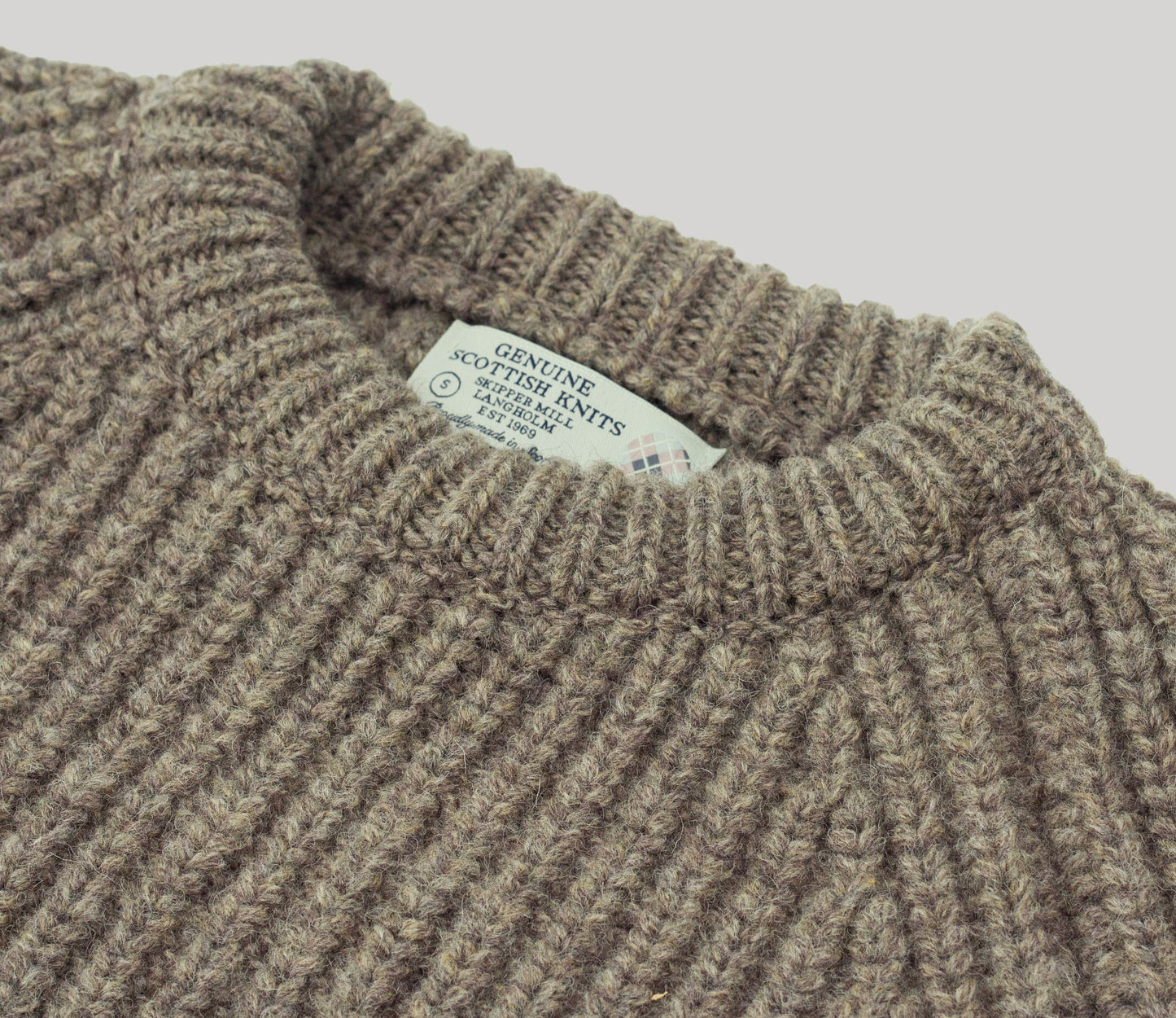 Chunky Wool Fisherman Crew Neck Jumper in Natural