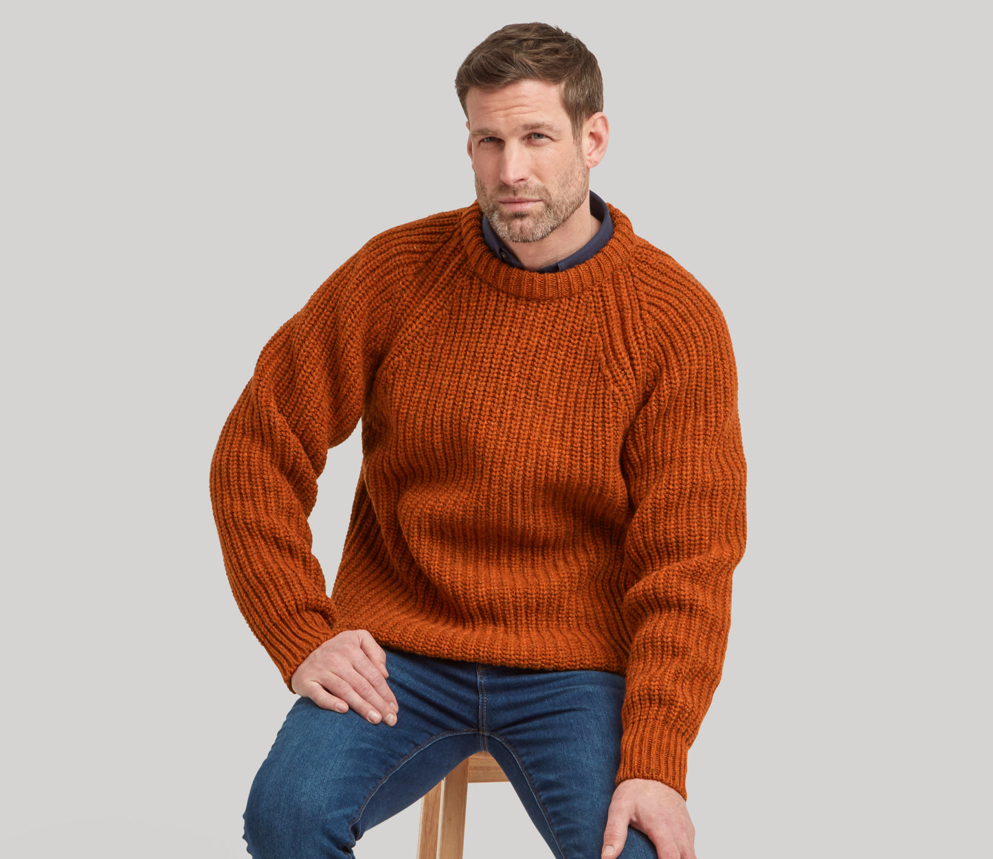 Chunky Wool Fisherman Crew Neck Jumper in Rust