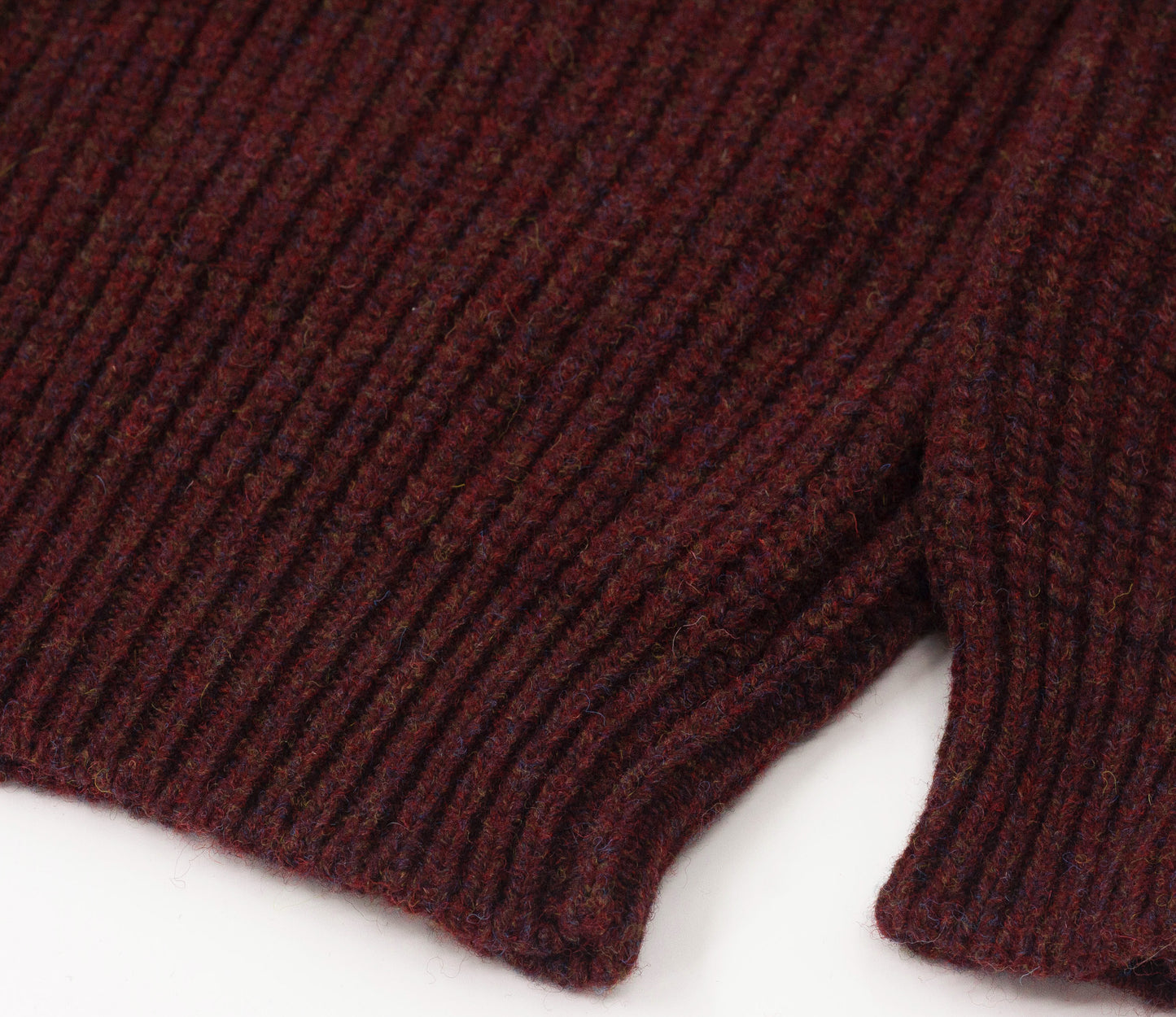 Chunky Wool Fisherman Crew Neck Jumper in Jasper Red