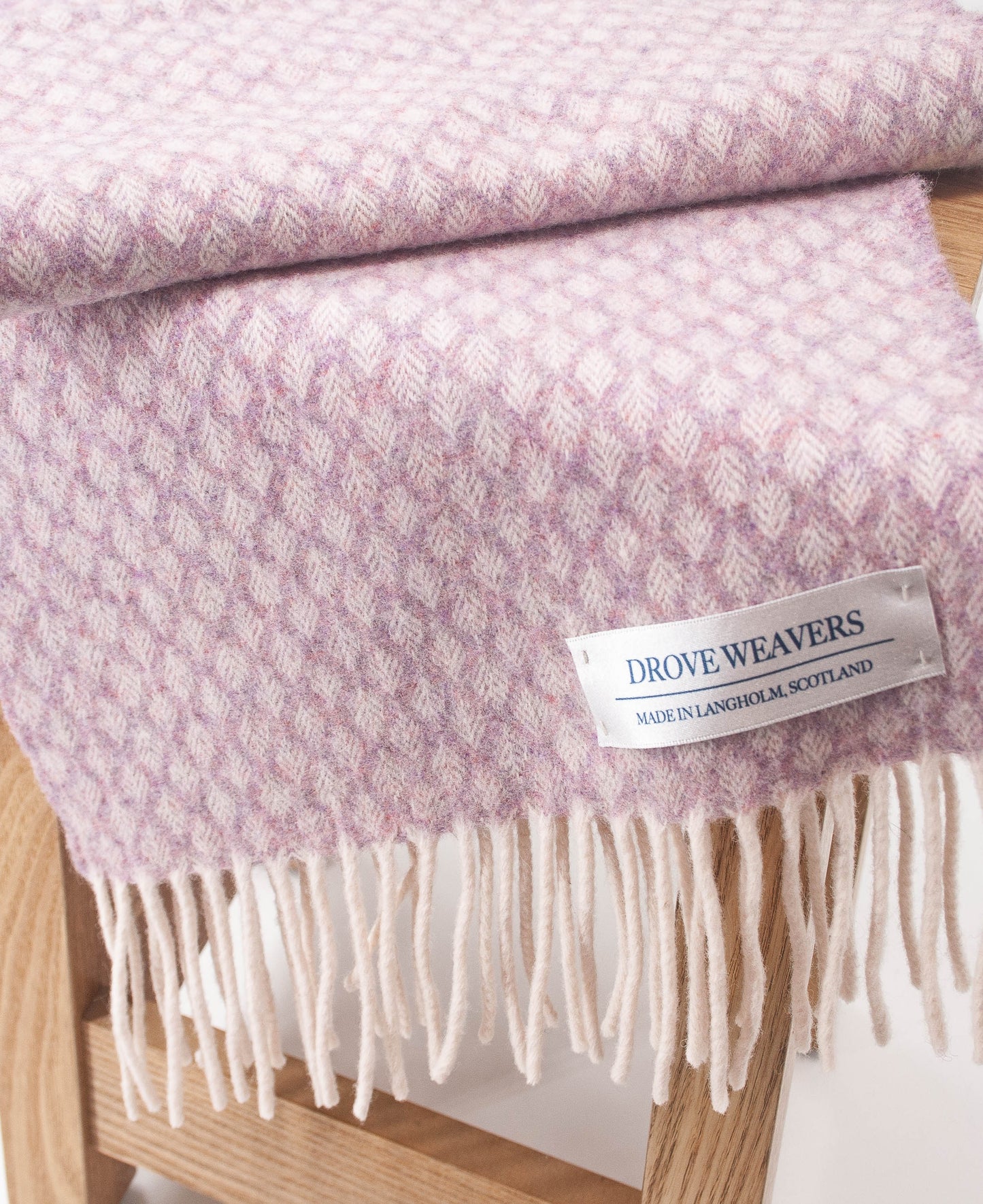 Diamond Cashmere Geelong Scarf in Heather