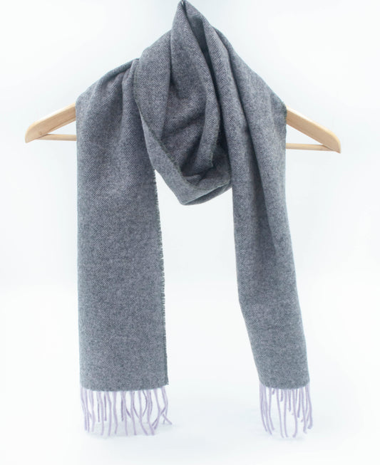 Cashmere Scarf in Lilac Weft