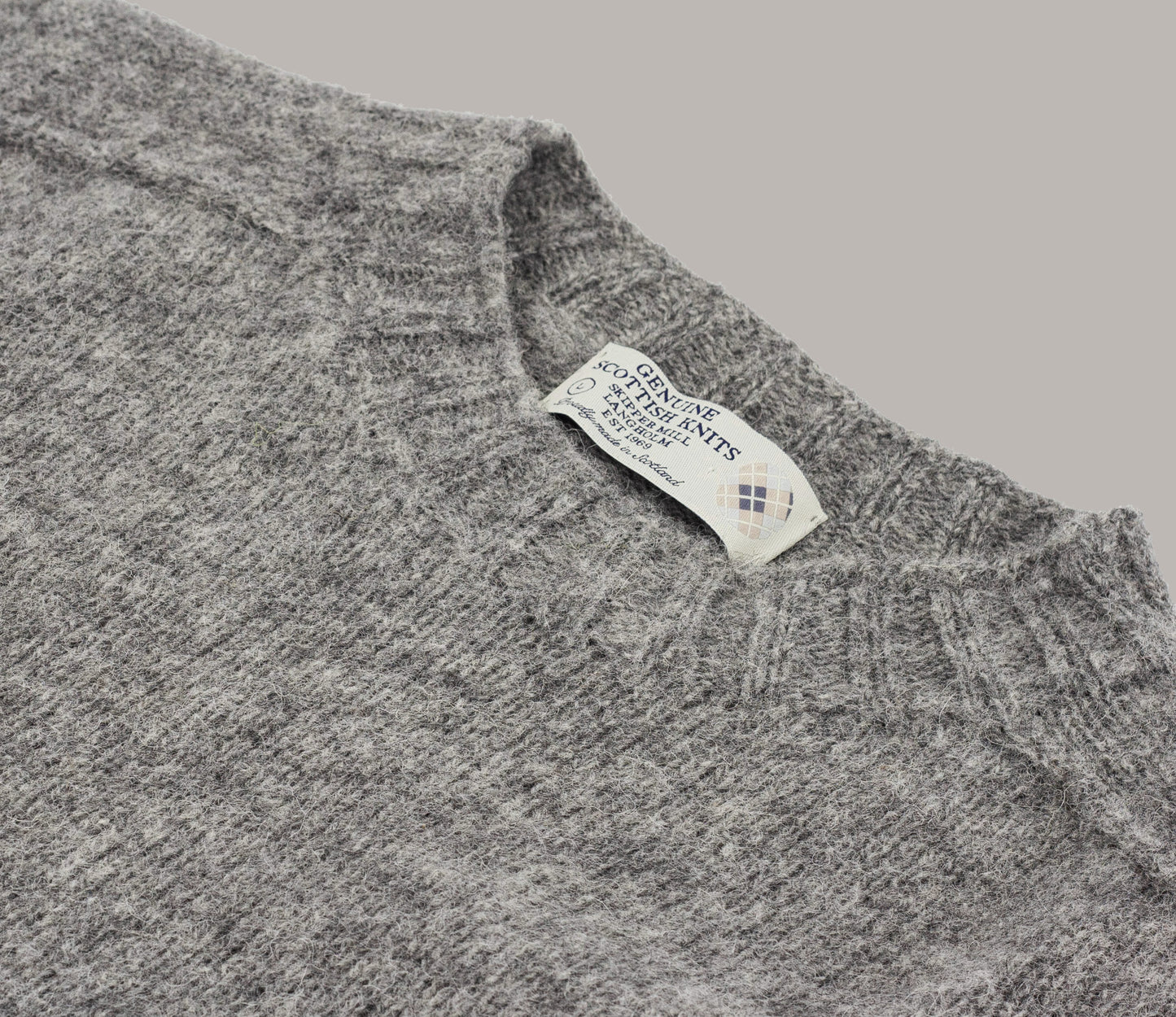 Saddle Shoulder Shetland Crew Neck Jumper in Flannel