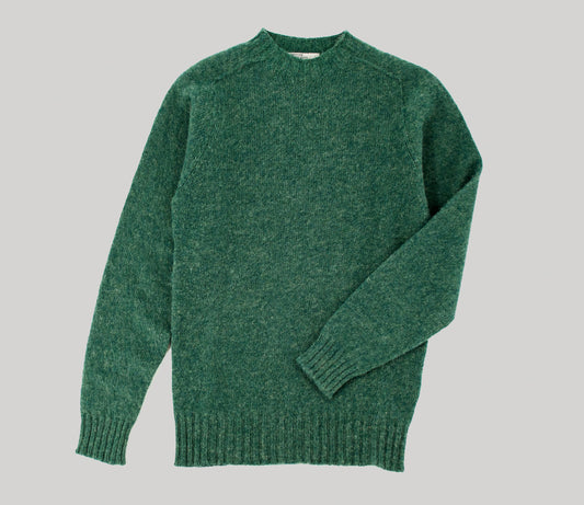 Saddle Shoulder Shetland Crew Neck Jumper in Seaweed