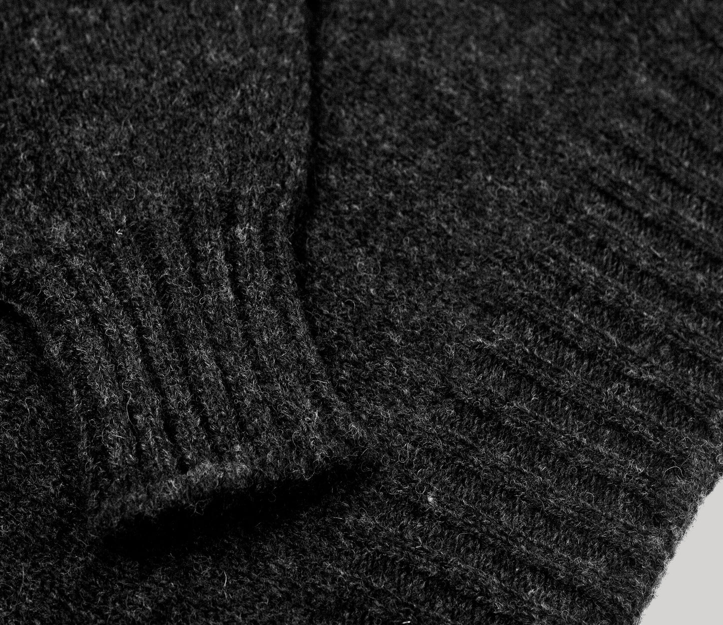 Modern Fit Shetland Crew Neck Jumper in Charcoal