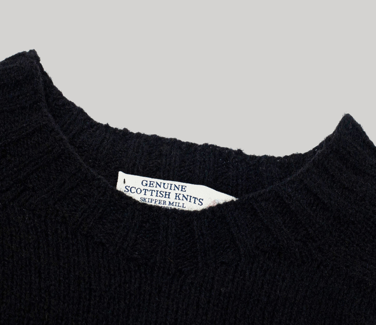 Vintage Shetland Crew Neck Jumper in Black