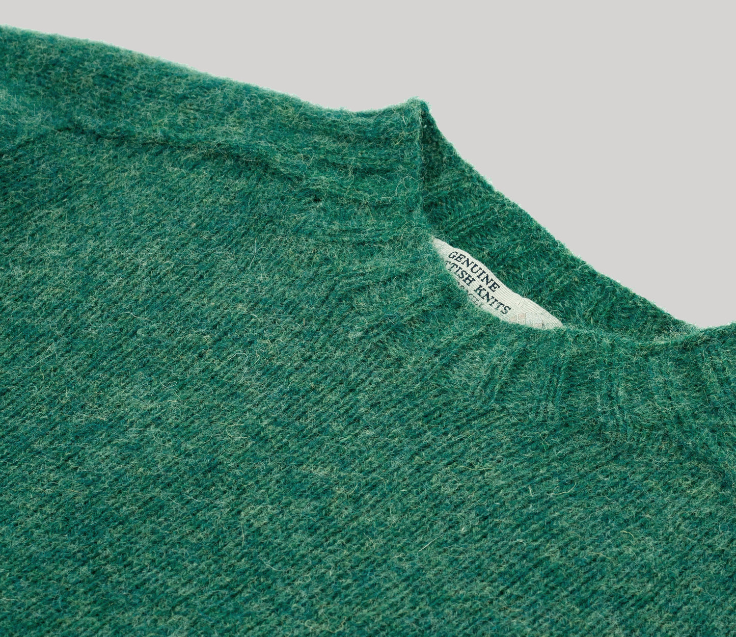 Saddle Shoulder Shetland Crew Neck Jumper in Jade